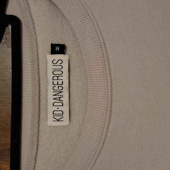 Kid Dangerous Eat Your Heart Out Sweatshirt M - Picture 3 of 3